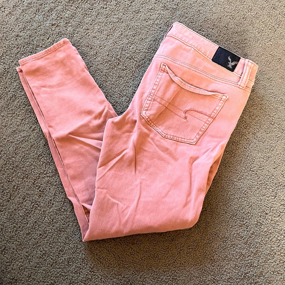 American Eagle pink jeggings